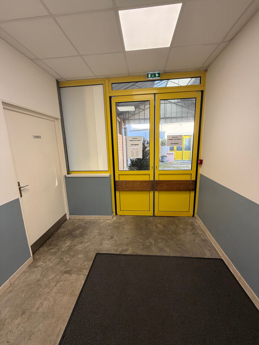 Le hall d'entrée, accessible de plain-pied